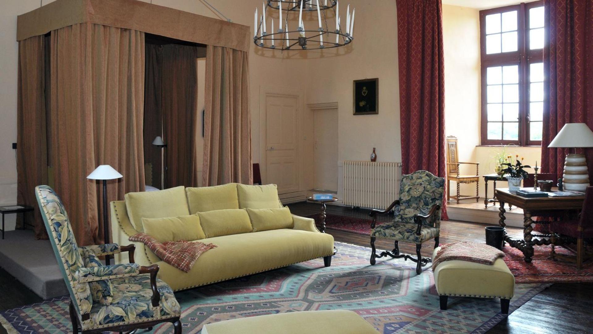 Chateau Royal De Saint-Saturnin Zewnętrze zdjęcie