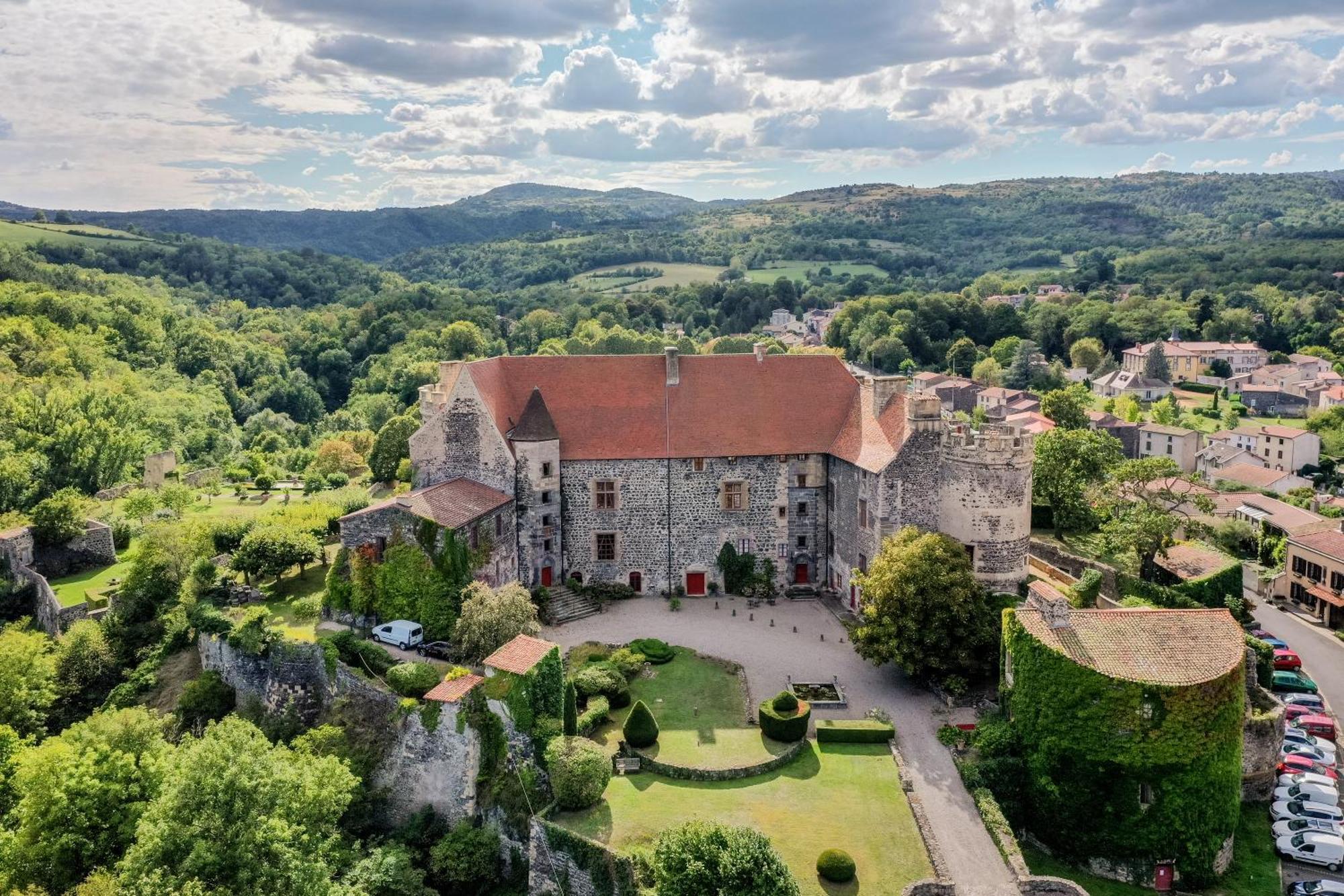 Chateau Royal De Saint-Saturnin Zewnętrze zdjęcie